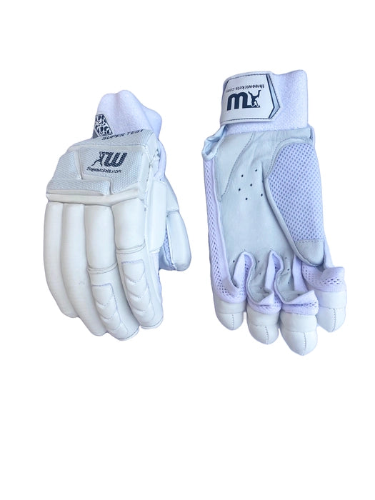 Three Wickets SUPER TEST Cricket Batting Gloves (RH)