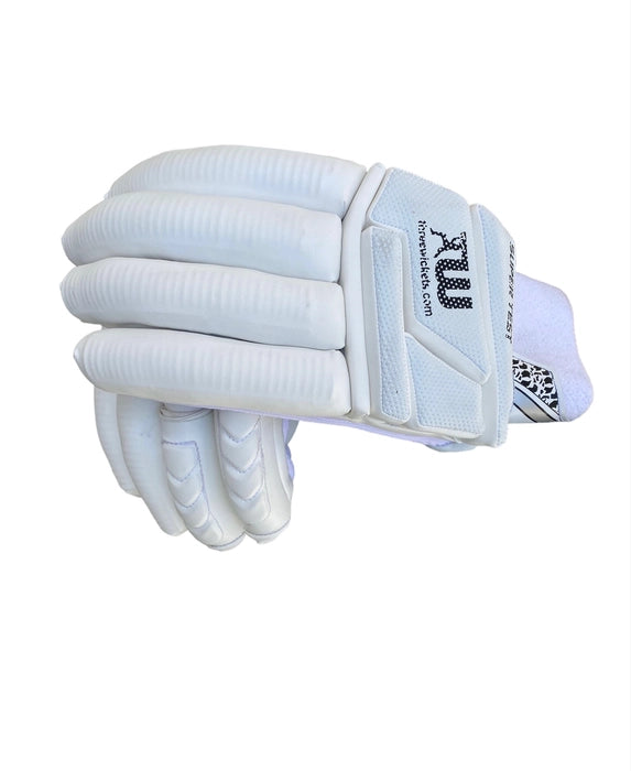Three Wickets SUPER TEST Cricket Batting Gloves (RH)