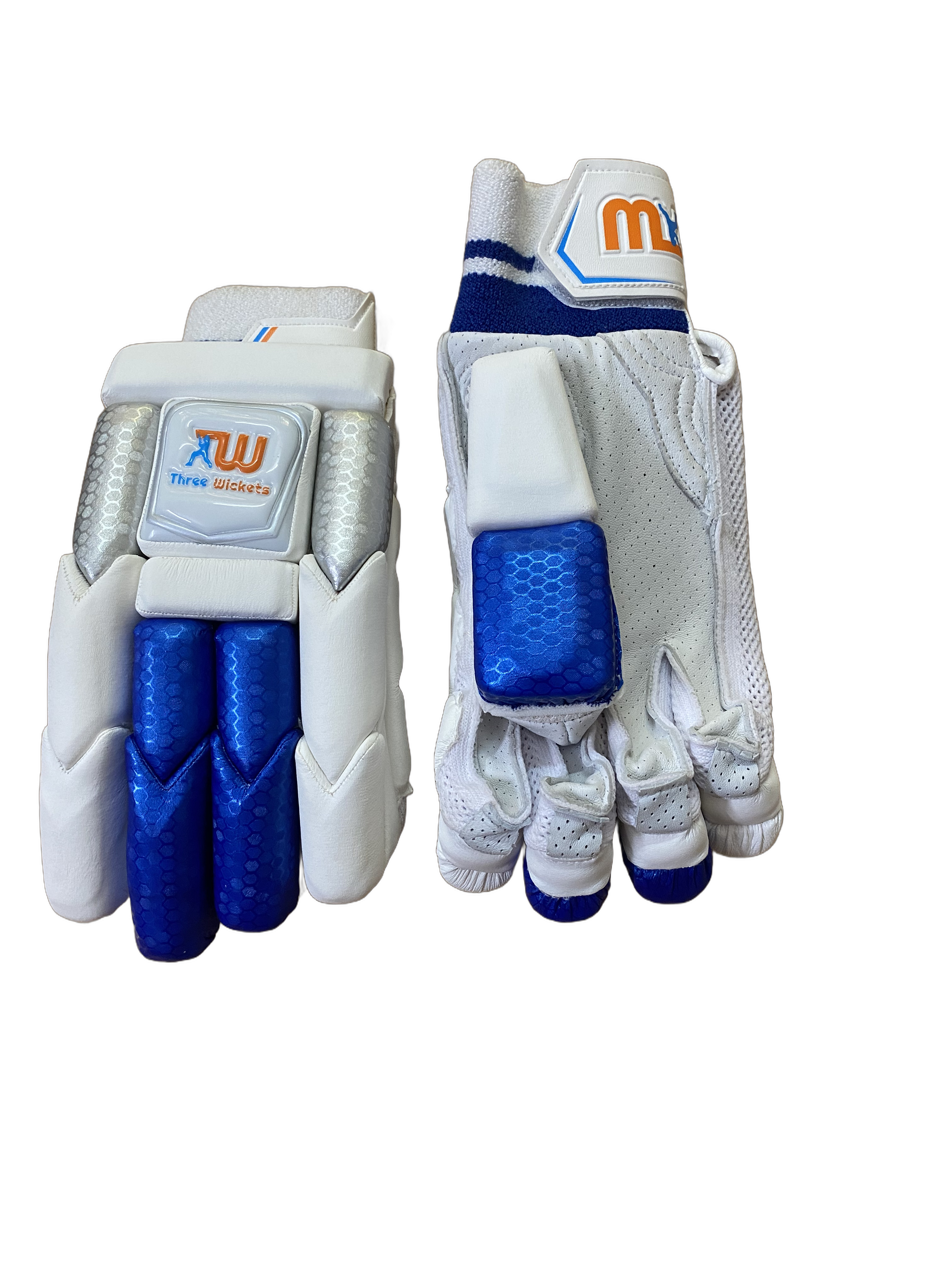Three Wickets Tiger Batting Gloves