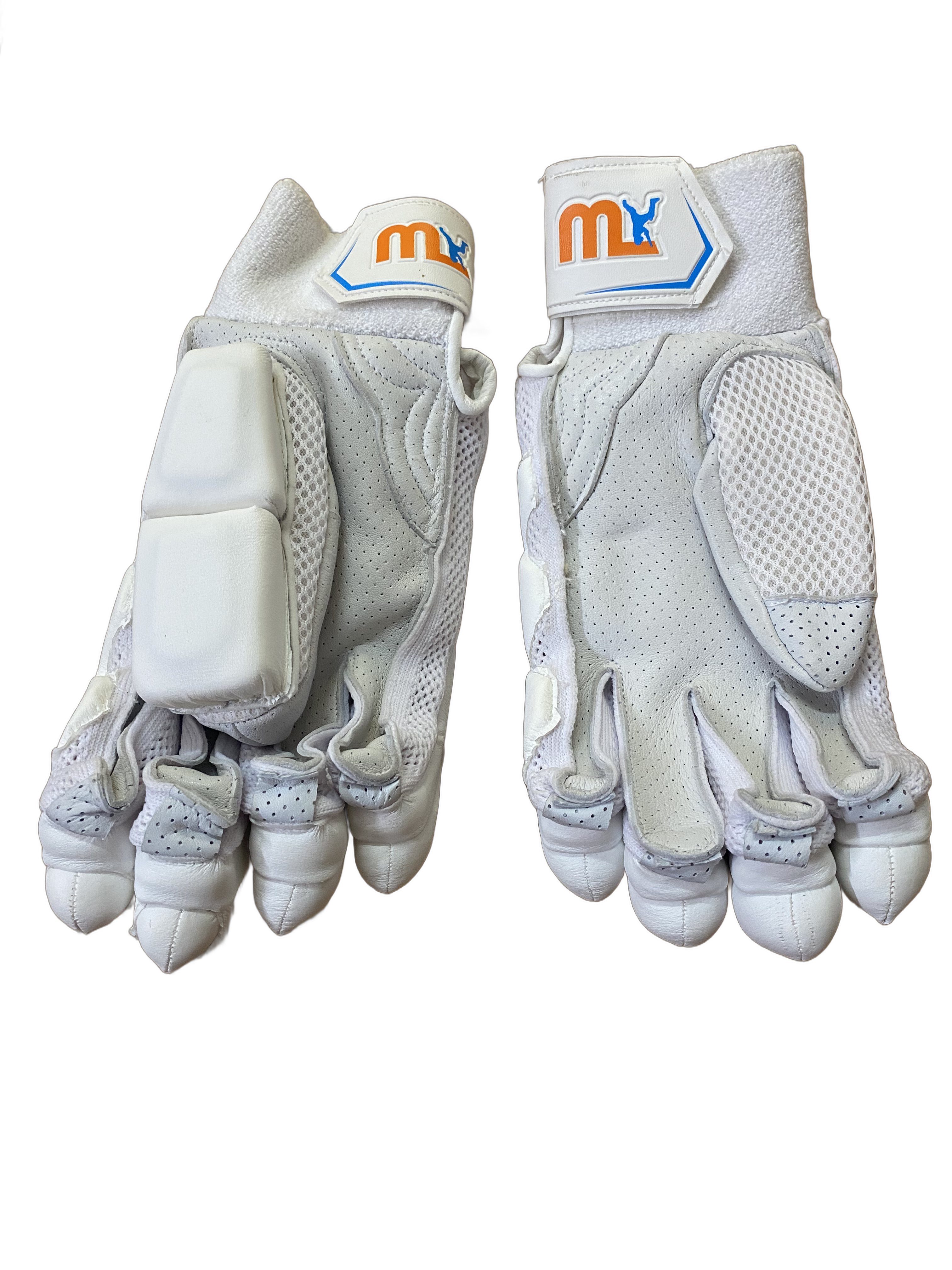 Three Wickets Leopard Batting Gloves